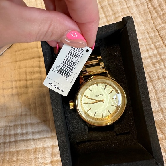 NWT Nixon Face All Gold Watch main image 6